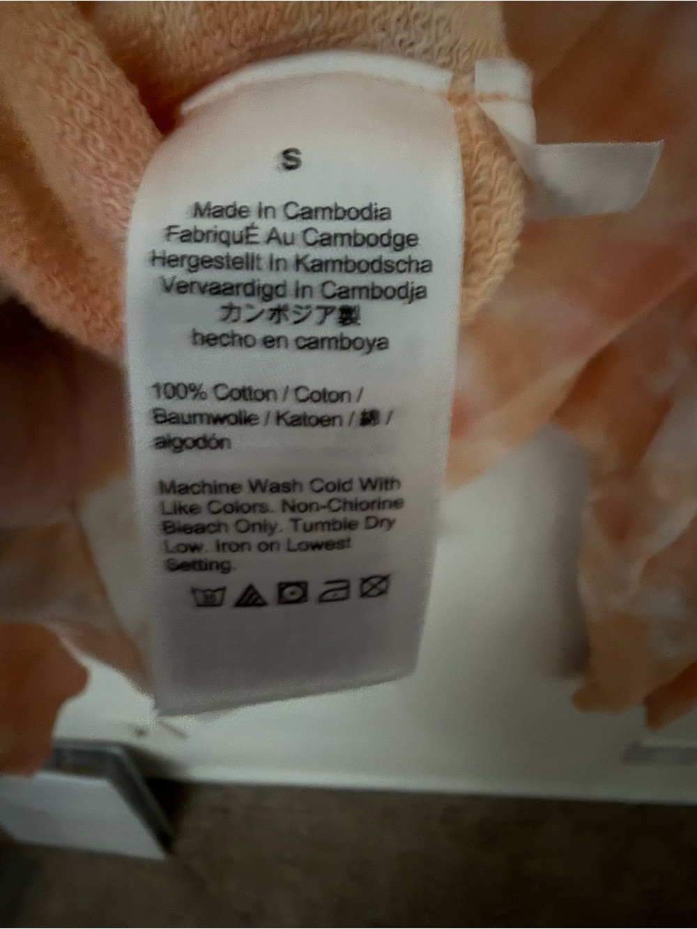 J. Crew Men’s Peach and White Tie-Dye Crewneck Sweater - Picture 4 of 5